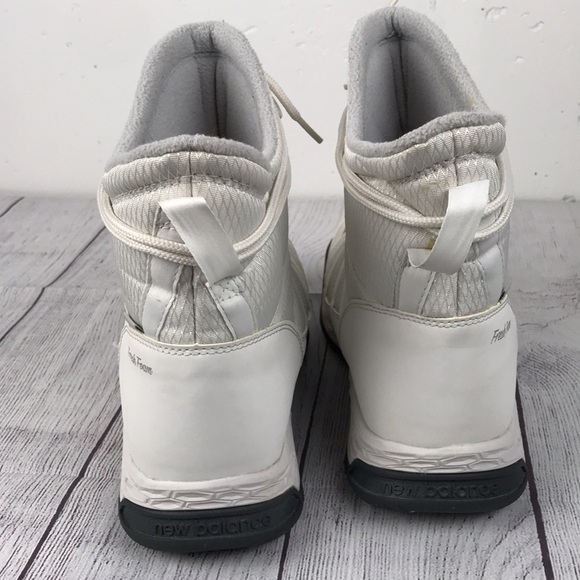 NEW BALANCE Women’s Fresh Foam Winter Boots - NB HEAT - Picture 6 of 8